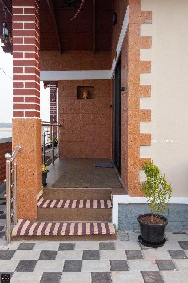 Reunion Ocean Tides Hotel Udupi Exterior foto
